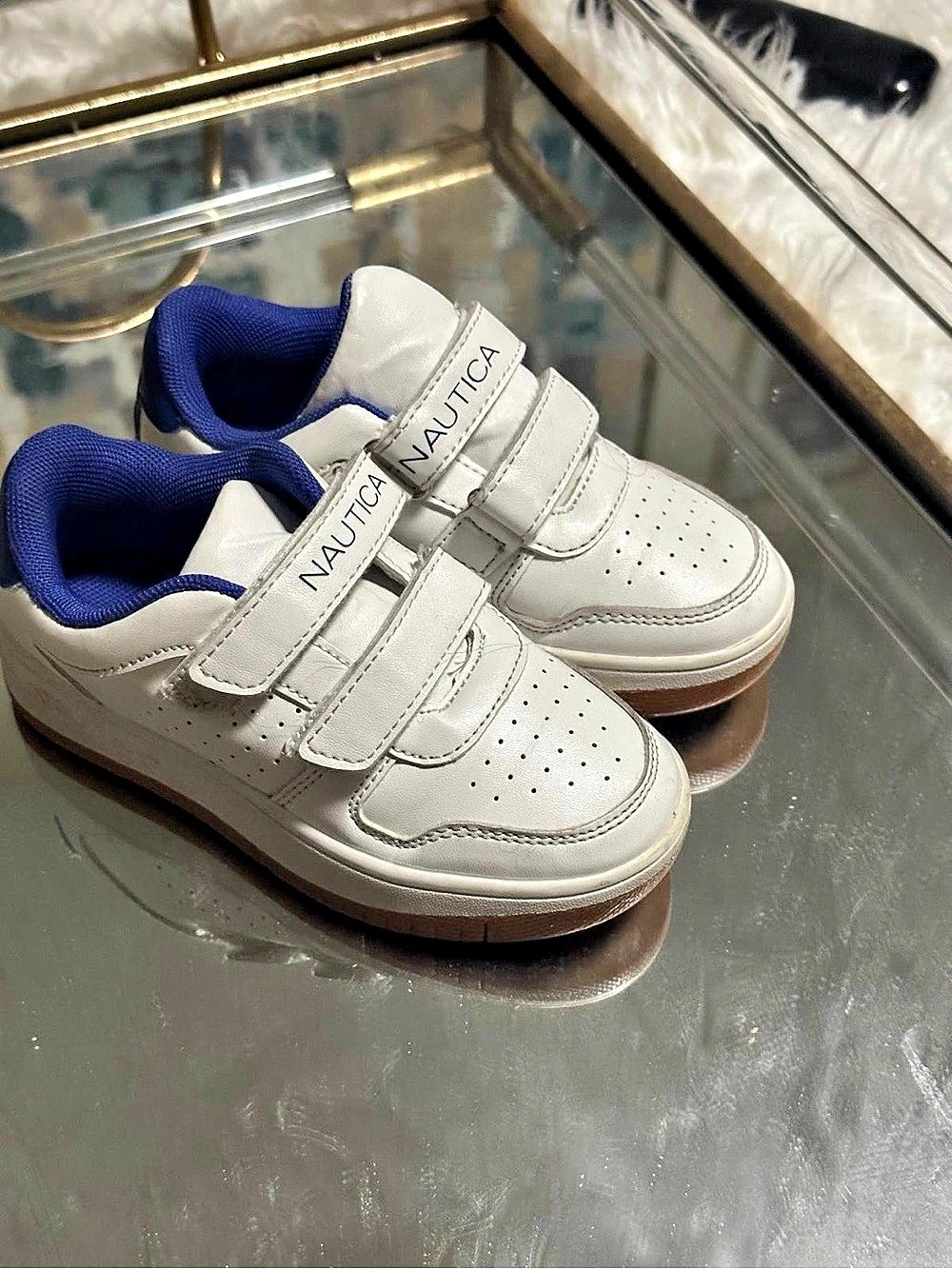 Nautica Kids White & Blue Sneakers Boys US 9